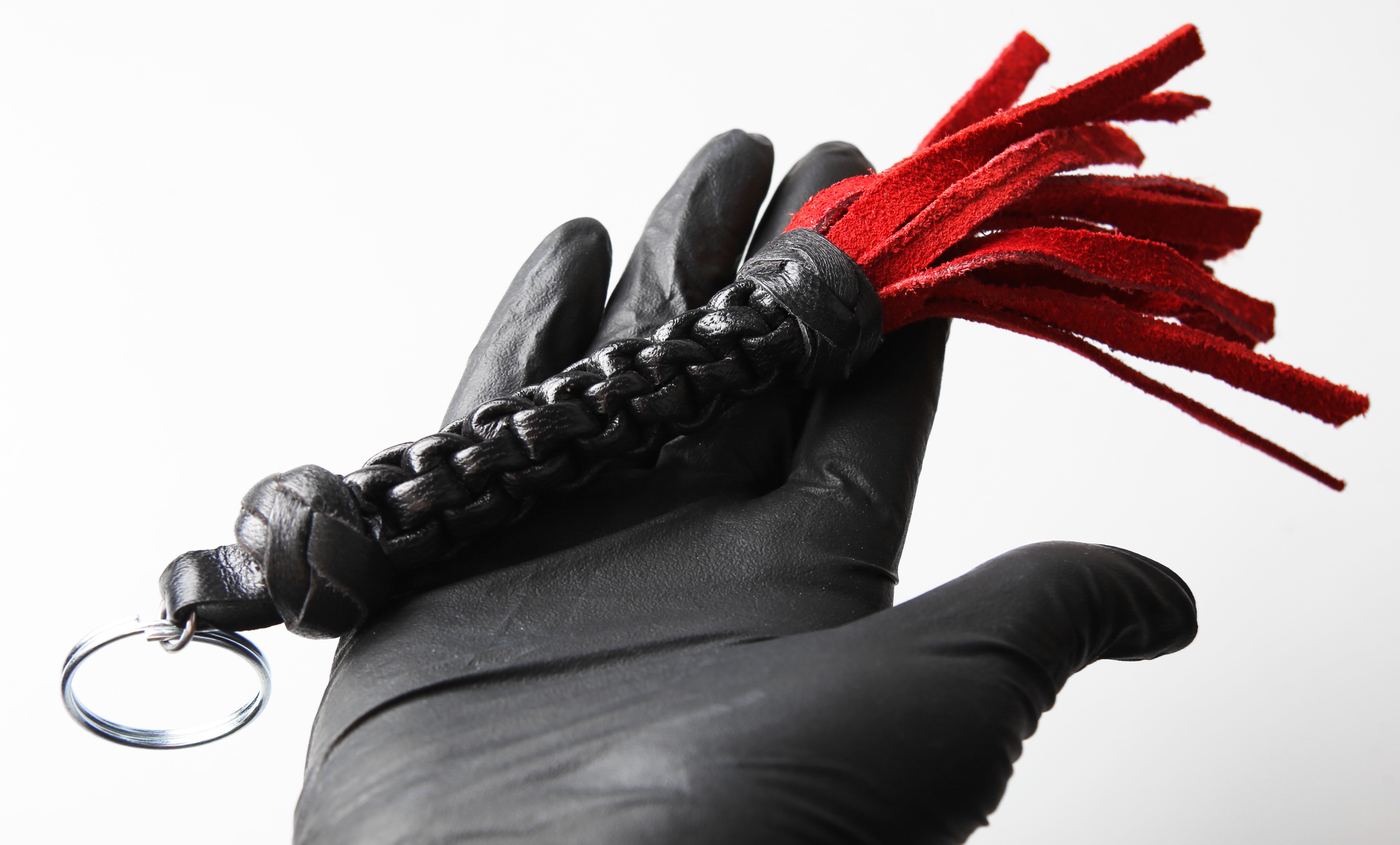 Flogger Schlüsselanhänger -schwarz oder rot/schwarz