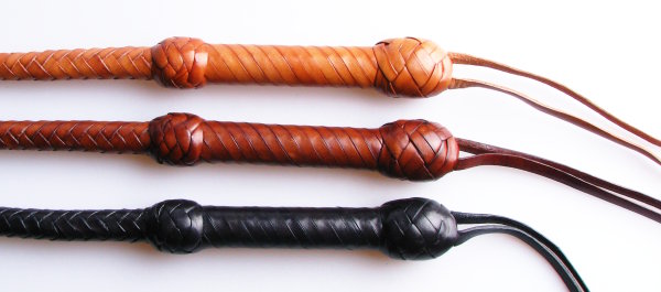 Lederpeitsche Short Singletail Karabace - 80cm - rot-schwarz