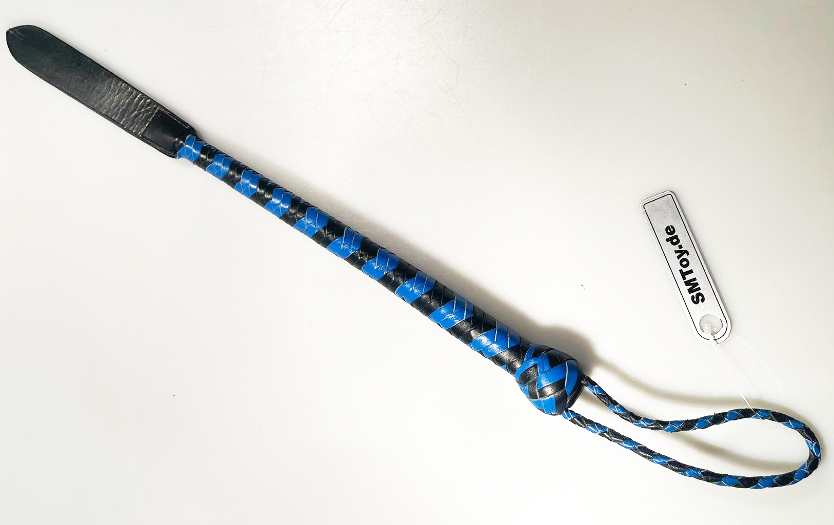 Kurzer Kantschu - Hochwertige Lederpeitsche mit Klatsche 47cm Black-Blue