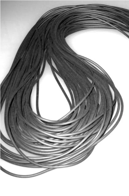 BASTEL - Rundgummi voll 3mm pro Meter